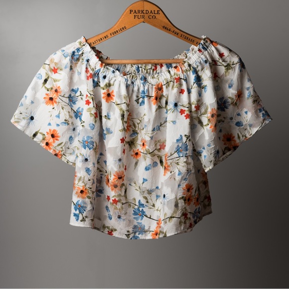 Dynamite xs flowy vacation top - Picture 1 of 1
